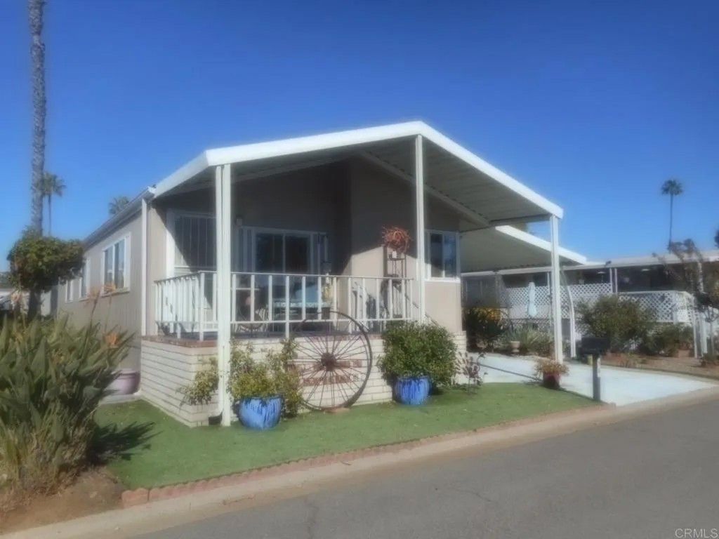 Photo of 2300 E Valley Pkwy #76, Escondido, CA 92027 (MLS # NDP2511326)