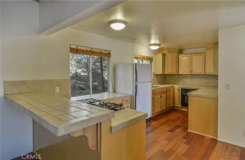Tiny photo for 27300 Bernina, Lake Arrowhead, CA 92352 (MLS # IG25245617)