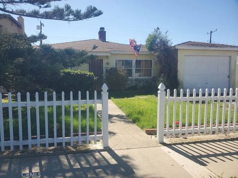Photo of 2414 W 236th Street, Torrance, CA 90501 (MLS # DW26052633)