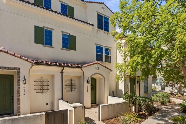 16320 Veridian Cir, San Diego