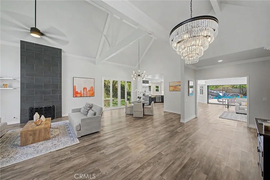 22260 Starlight Drive