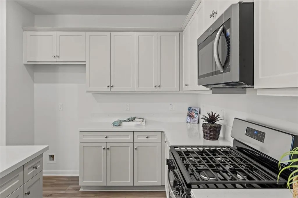 4261 S Hermosa Paseo