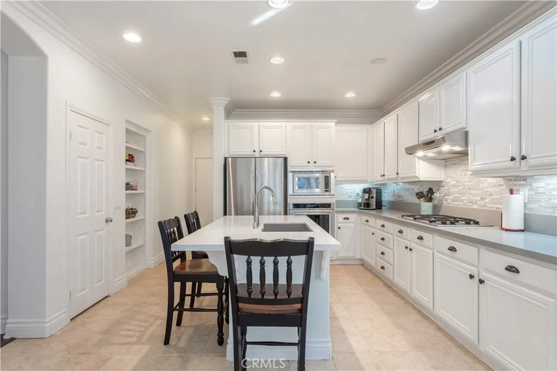 31520 Champions Circle