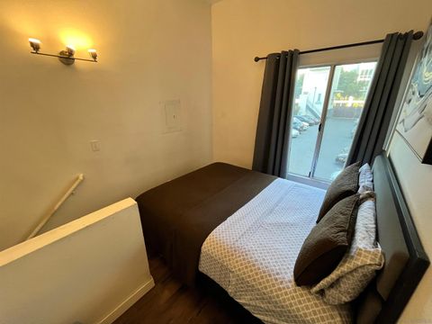 Tiny photo for 721 9th Avenue #9, San Diego, CA 92101 (MLS # 250035766)