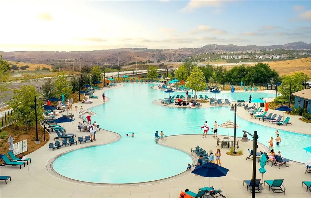 Photo of 1519 Gavilan Ridge Road, Rancho Mission Viejo, CA 92694 (MLS # OC26070319)