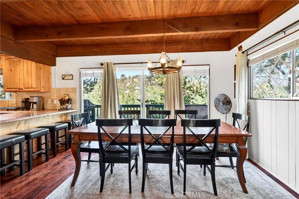 1341 Calgary Drive