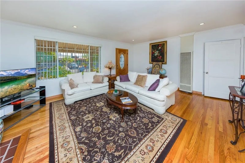 7545 Riverton