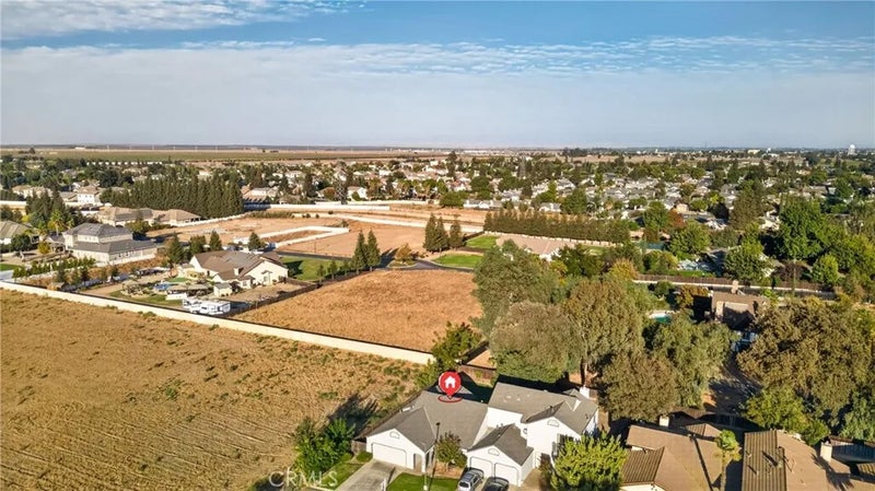 3098 Summit
