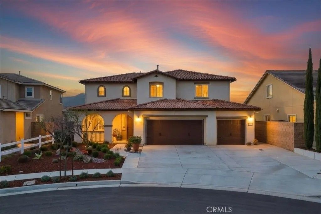 Photo of 34833 Carina Place, Murrieta, CA 92563 (MLS # OC26002198)