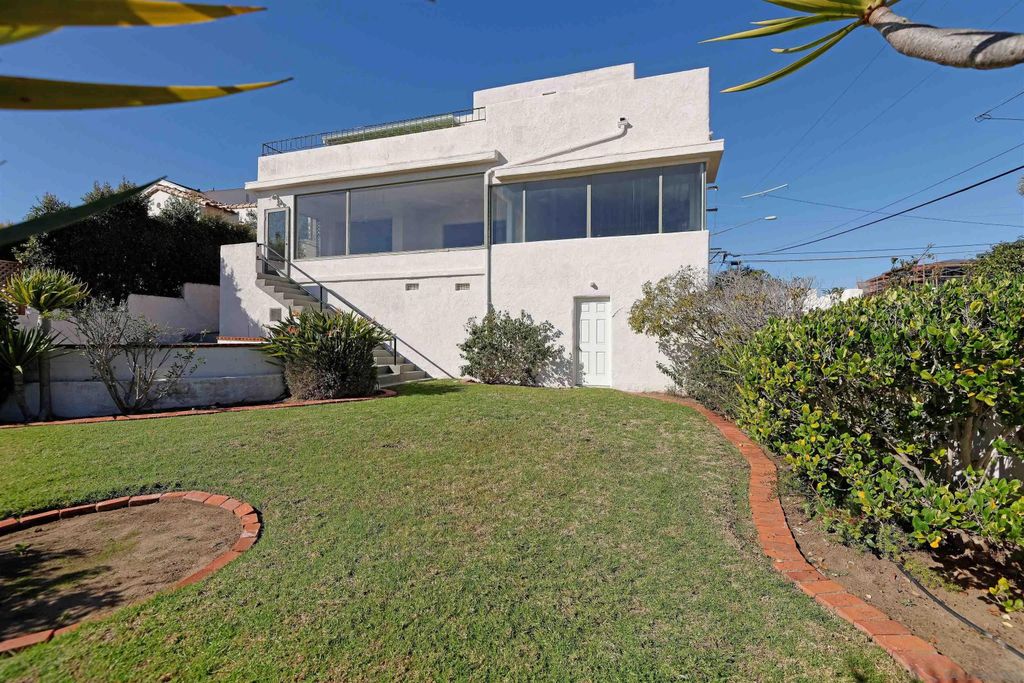 Photo of 1925 Willow St, San Diego, CA 92106 (MLS # 250045428)