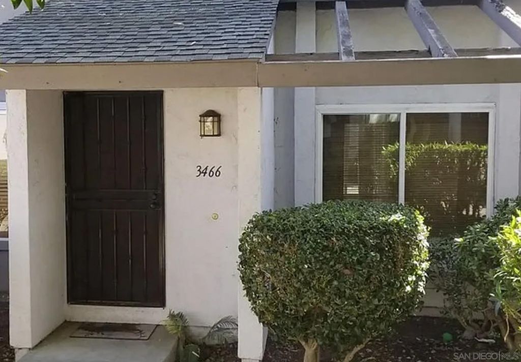 Photo of 3466 Seabreeze Walk, Oceanside, CA 92056 (MLS # 260009525)