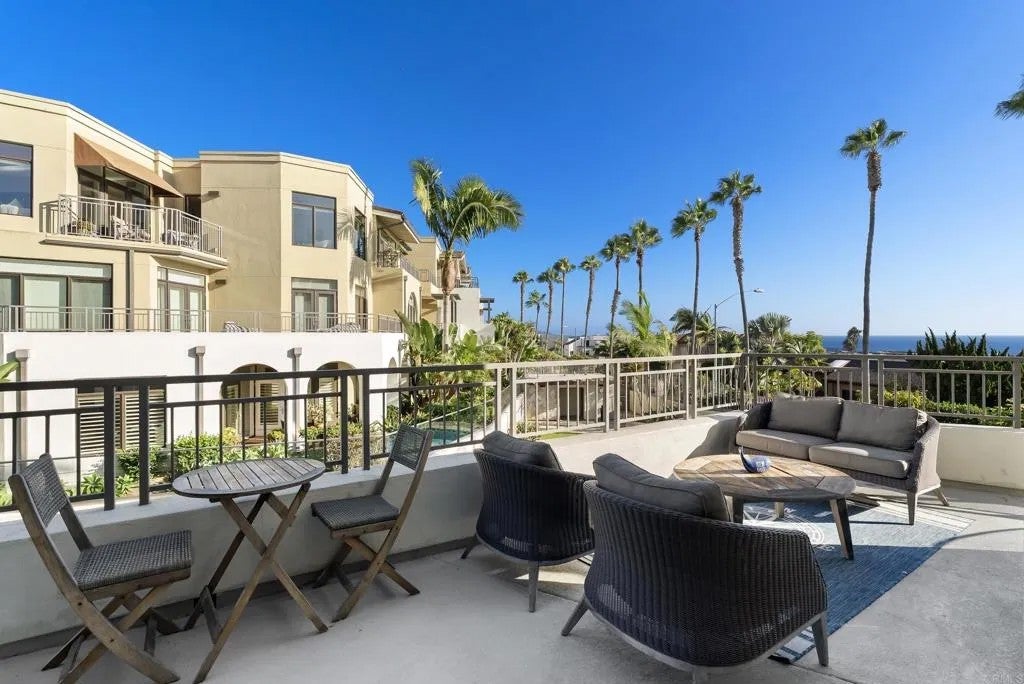 5460 La Jolla Boulevard G201