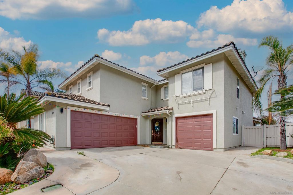 Photo of 10394 Valley Waters Dr, Spring Valley, CA 91978 (MLS # 260012020)