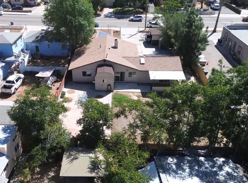 12706 Julian Ave