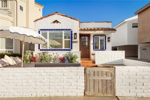 Photo of 106 31st Street, Newport Beach, CA 92663 (MLS # LG26049369)