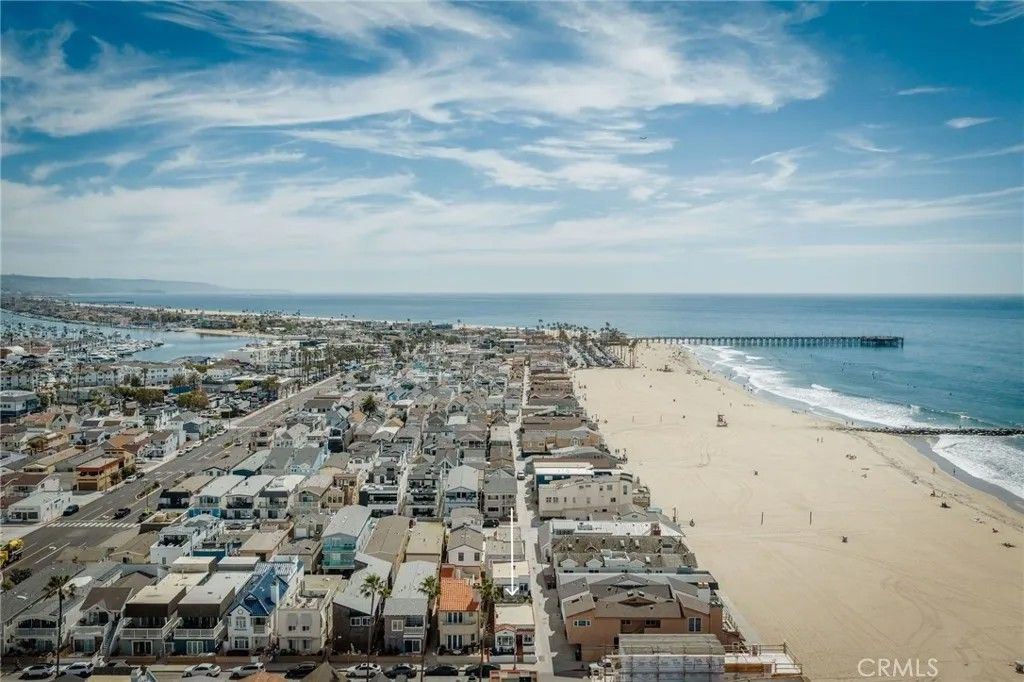 Photo of 106 31st Street, Newport Beach, CA 92663 (MLS # LG26049369)