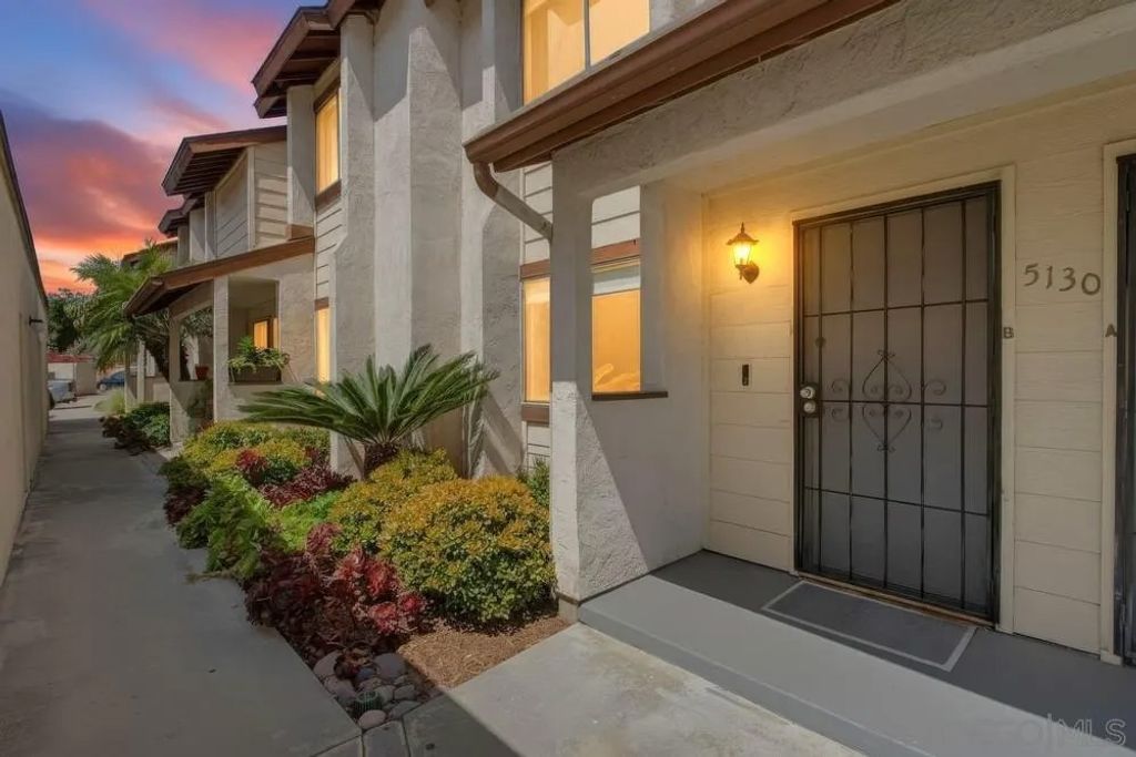 Photo of 5130 N River Rd Unit B Rd, Oceanside, CA 92057 (MLS # 260009606)