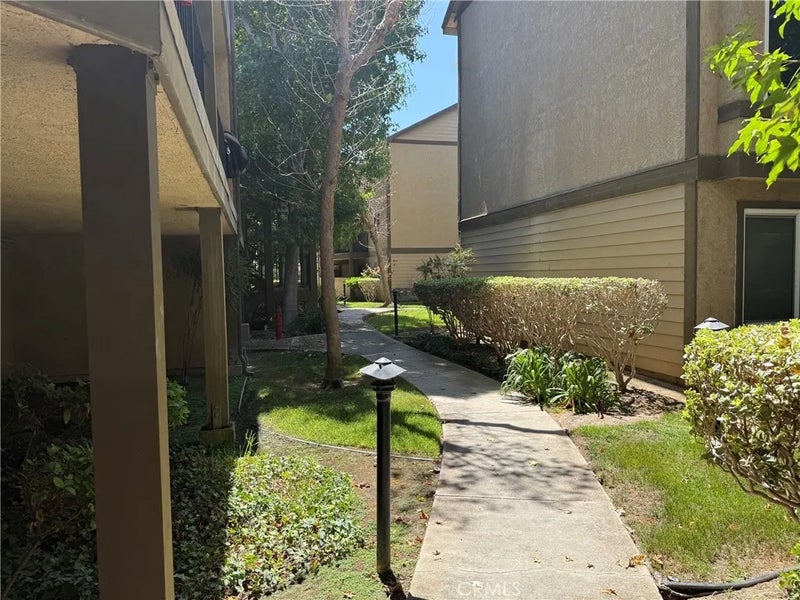 4201 W 5th St. 332