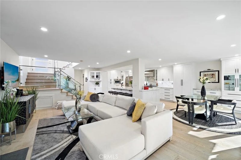 526 Vista Grande