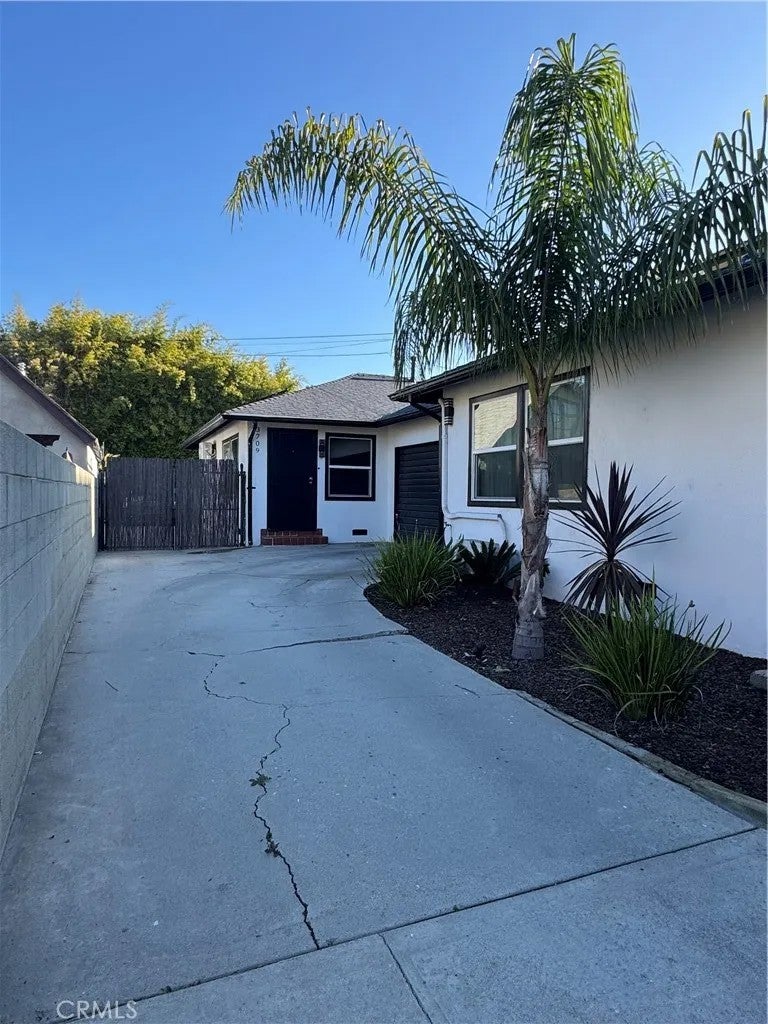 3707 Valleybrink 3707-3709