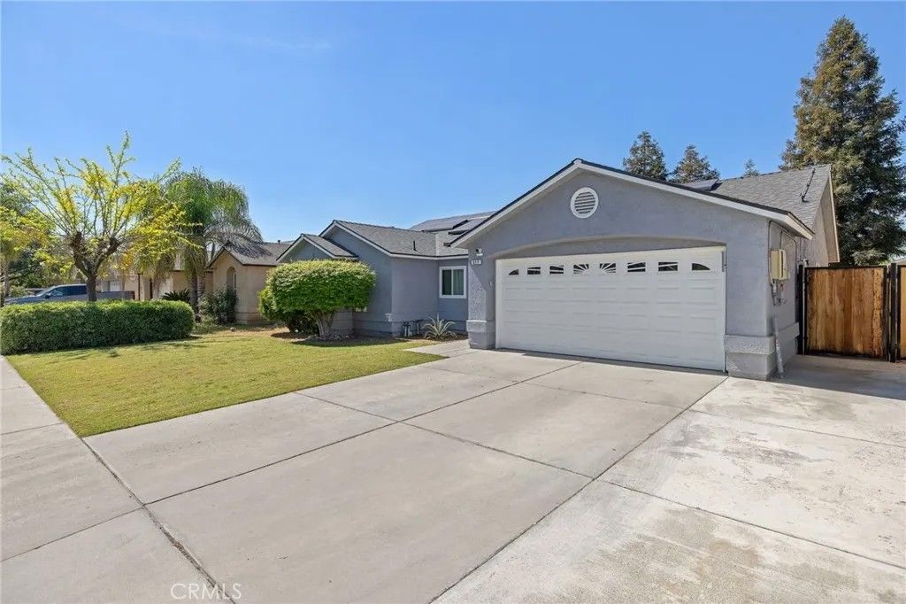 Photo of 517 Tucker Avenue, Sanger, CA 93657 (MLS # FR26062608)