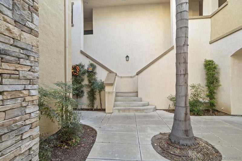 26374 Arboretum Way 3106