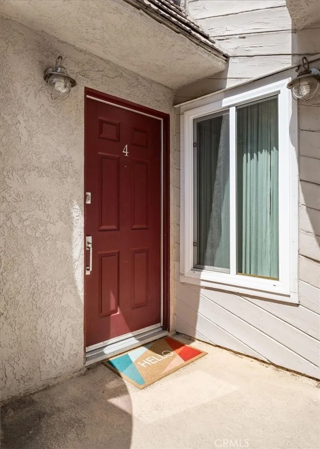 Photo of 4230 Whitsett Avenue #4, Studio City, CA 91604 (MLS # SR26124293)