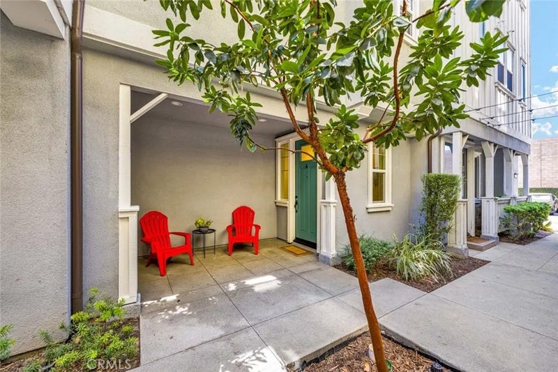 1104 Edgeton Court