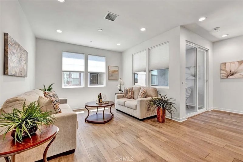 1104 Edgeton Court