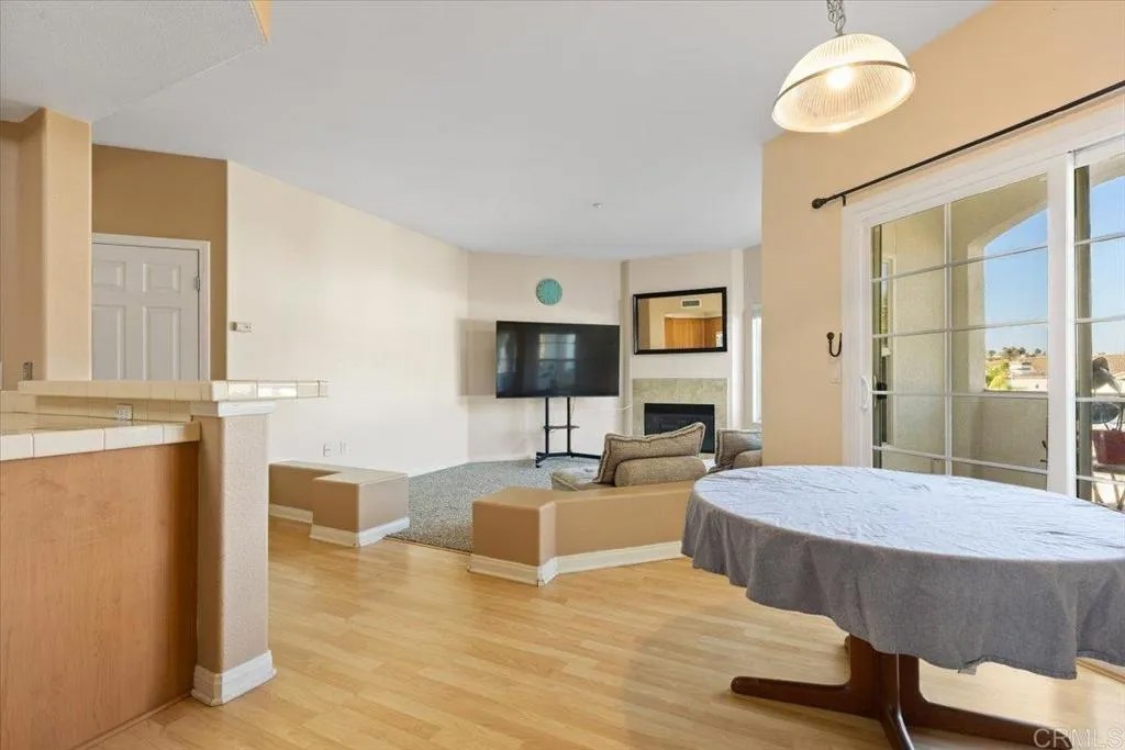 2723 Lake Pointe Drive 231