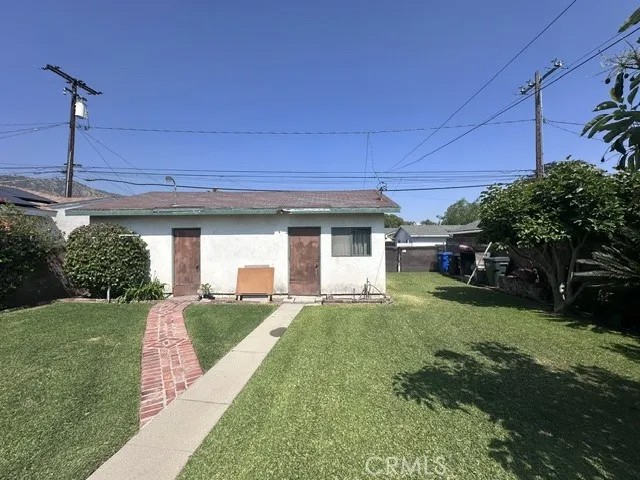 1038 N Azusa Avenue