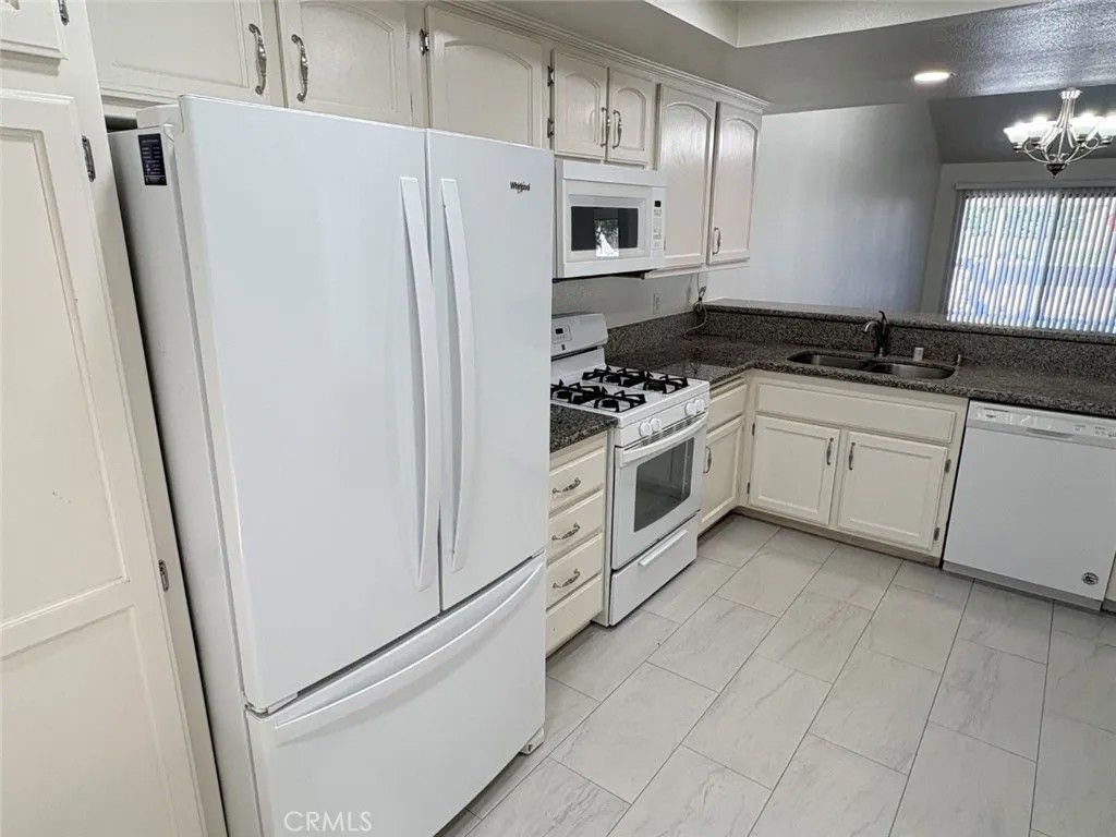 Photo of 85 Sandpiper, Irvine, CA 92604 (MLS # OC25247111)