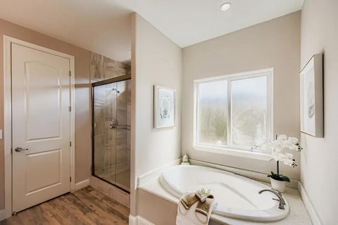 Tiny photo for 28720 N Twin Oaks Valley Road, Bonsall, CA 92003 (MLS # NDP2510265)