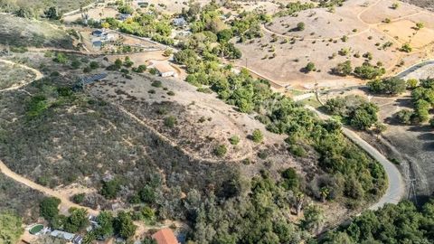 Tiny photo for 28720 N Twin Oaks Valley Road, Bonsall, CA 92003 (MLS # NDP2510265)