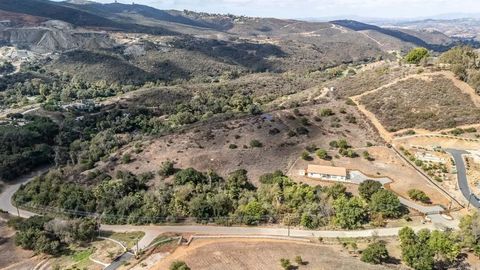 Tiny photo for 28720 N Twin Oaks Valley Road, Bonsall, CA 92003 (MLS # NDP2510265)