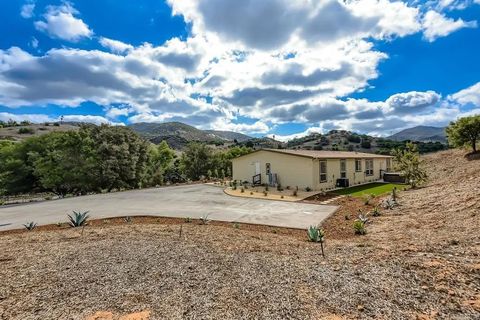 Tiny photo for 28720 N Twin Oaks Valley Road, Bonsall, CA 92003 (MLS # NDP2510265)