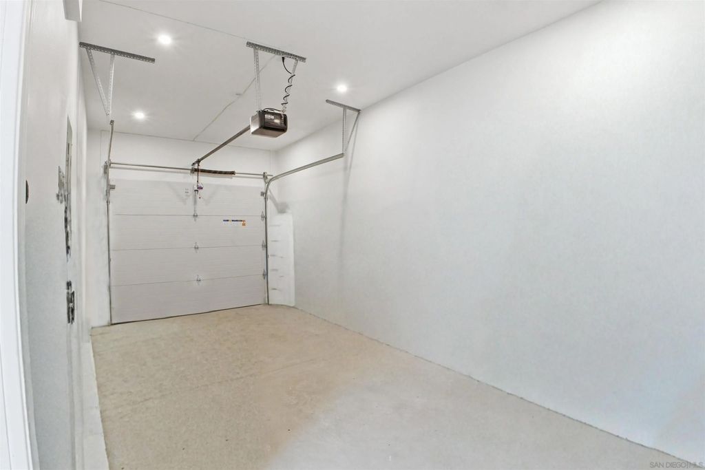 Photo of 490 Lado De Loma Dr #1-4 Dr, Vista, CA 92083 (MLS # 260008453)