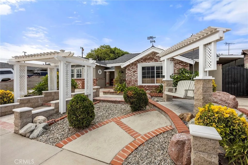 16124 Silvergrove Drive