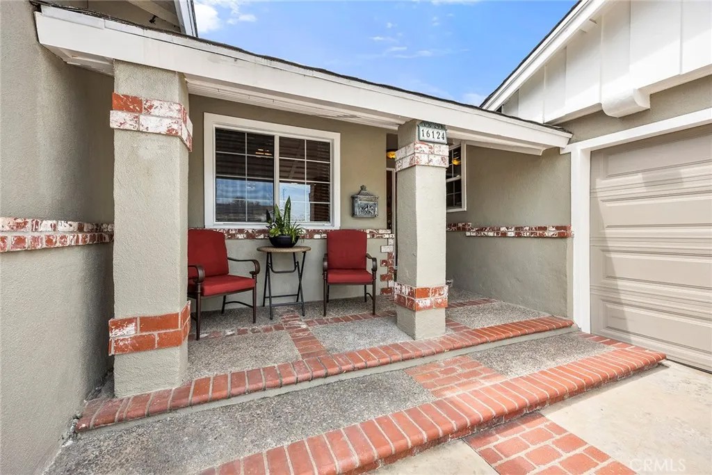 16124 Silvergrove Drive