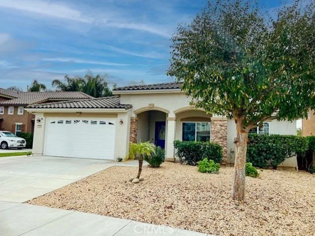 Photo of 31651 Mccartney Drive, Winchester, CA 92596 (MLS # SW25282373)