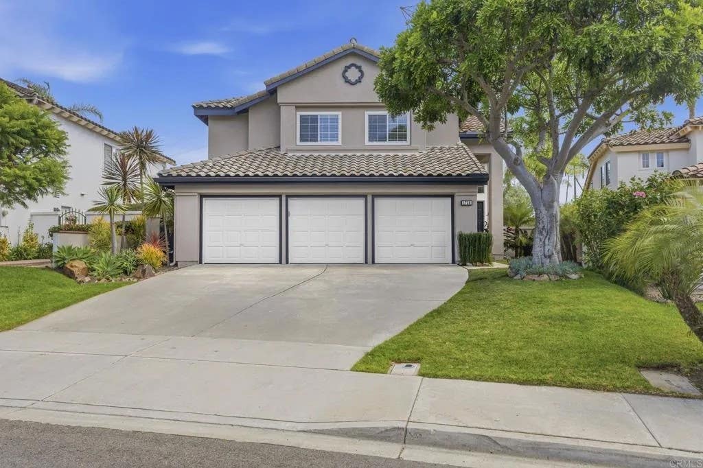 Photo of 1738 Blackbird Circle, Carlsbad, CA 92011 (MLS # NDP2605186)