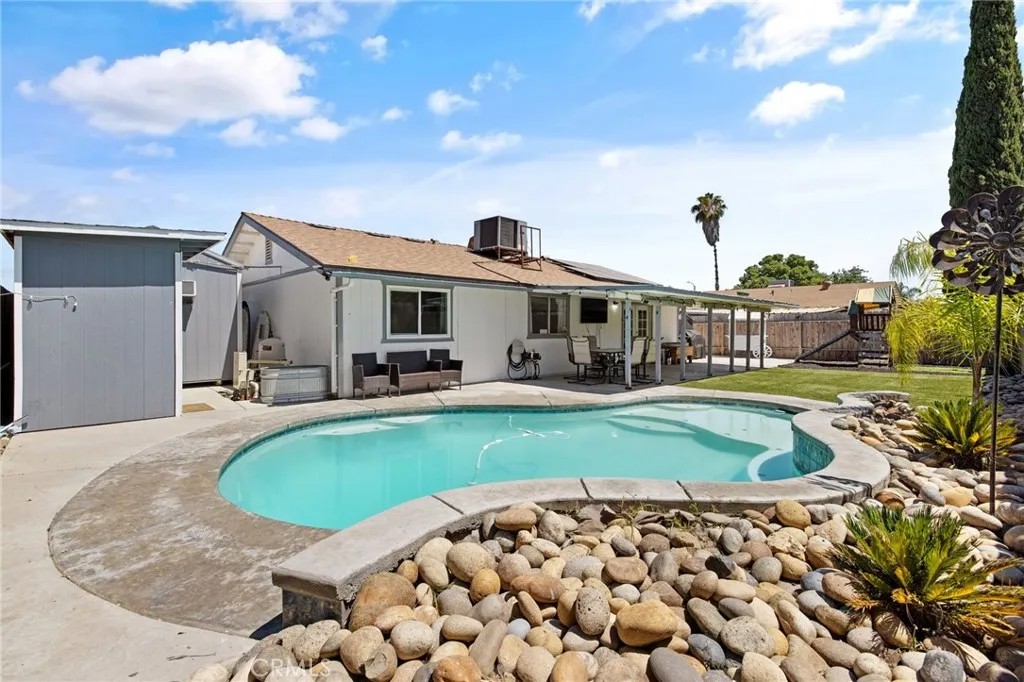 1176 Robin Avenue