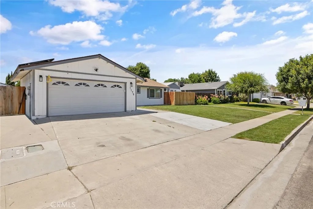 1176 Robin Avenue