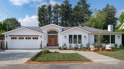 Photo of 604 De Nova Street, La Canada Flintridge, CA 91011 (MLS # P1-26934)