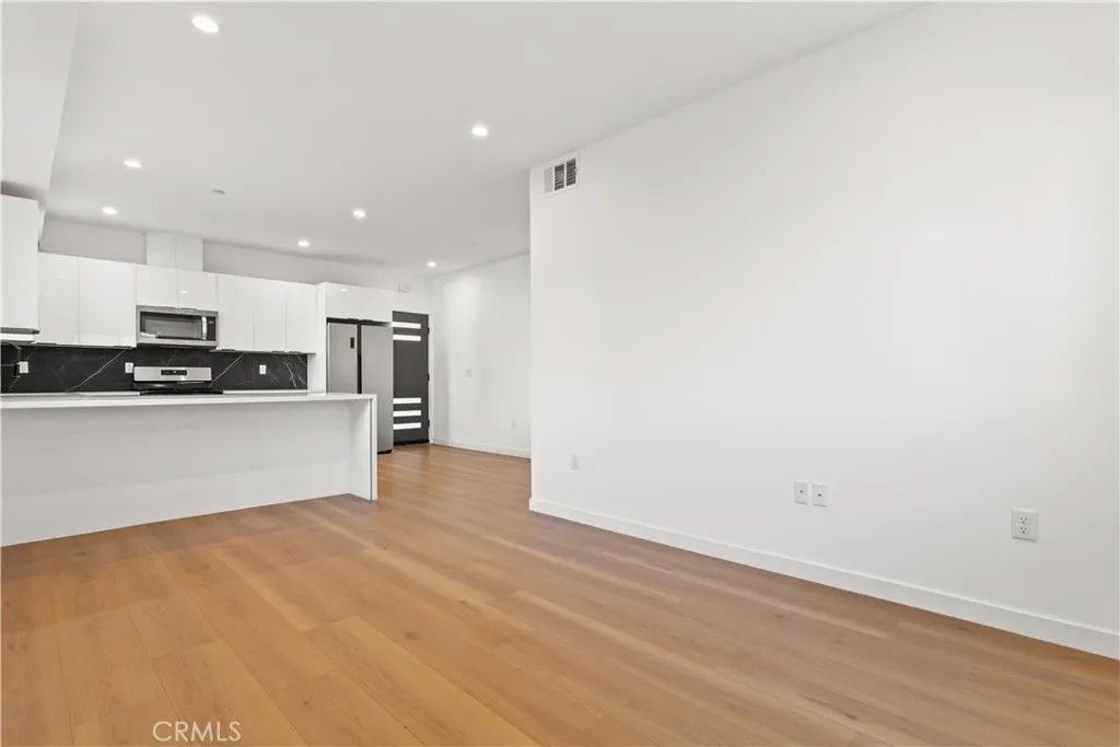 Photo of 1631 S New Hampshire Avenue #1629.5, Los Angeles, CA 90006 (MLS # BB26088524)