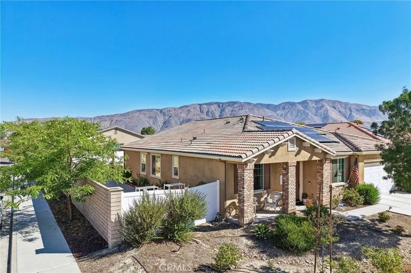 1413 Reeds Way