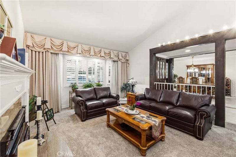 5305 W Avenue M8