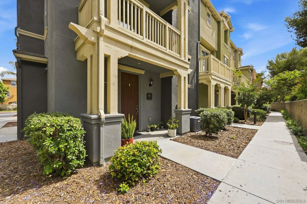 Photo of 1811 Lime Ct #1, Chula Vista, CA 91913 (MLS # 260013072)