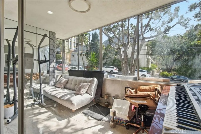 7309 Franklin Ave 105