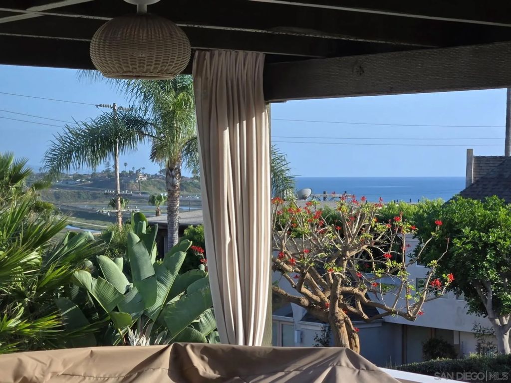 Photo of 2449 Manchester Ave, Cardiff By The Sea, CA 92007 (MLS # 260009270)